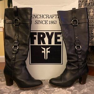 Frye Fiona Leather Loop black heeled boots size 8
